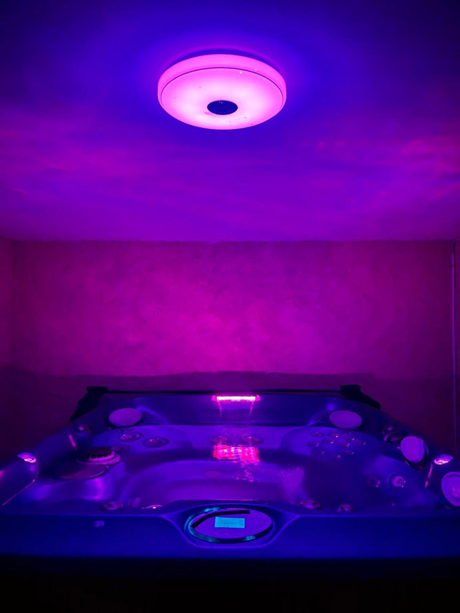 Bas De Villa 70M2 Independant Avec Espace Jacuzzi Prive Le Lavandou Exterior foto